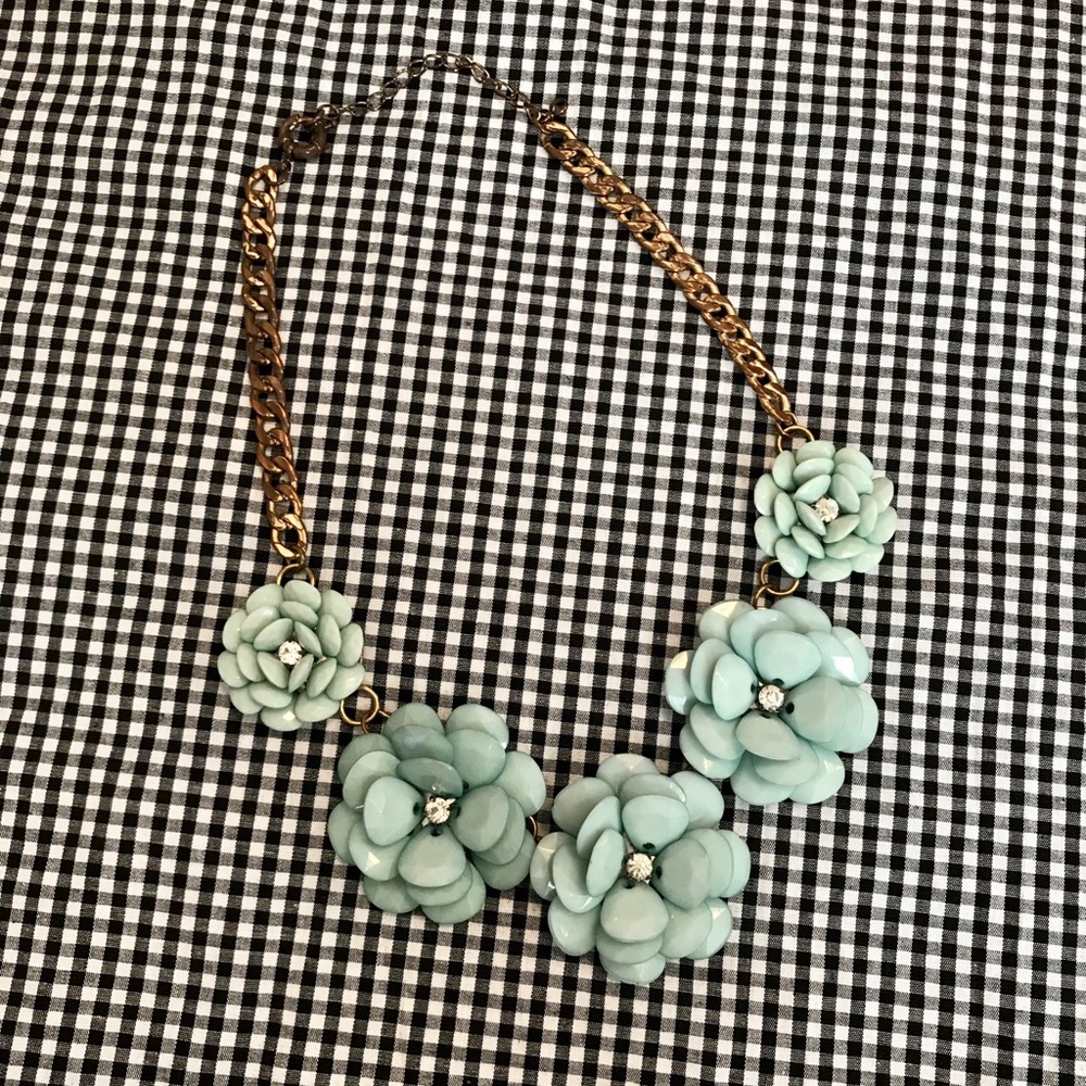 Flower statement necklace